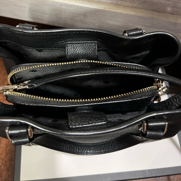 Kate Spade Crossbody- Authentic - Picture 4 of 8